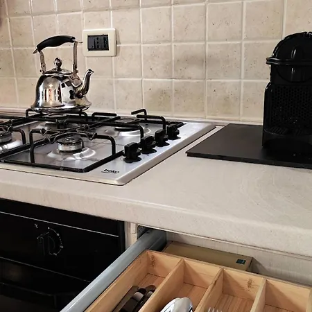 Apartament Dimora Mastrolillo *